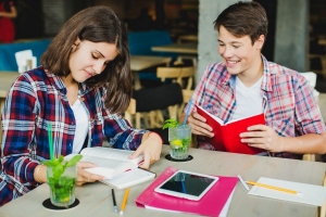 Choosing the Right Master's Program in the UK: 9 Key Considerations! Choosing the Right Master's Program in the UK: 9 Key Considerations!